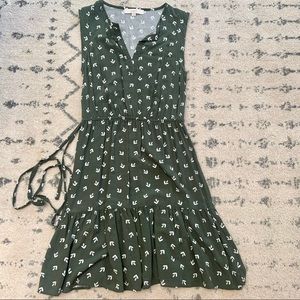 ☀️3/$25 LOFT Green Tank Boho Dress with Tie